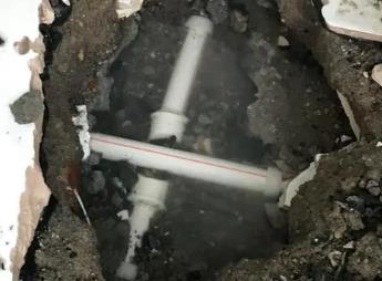 涞源县阳台漏水维修公司为您分享楼上楼下漏水怎么处理